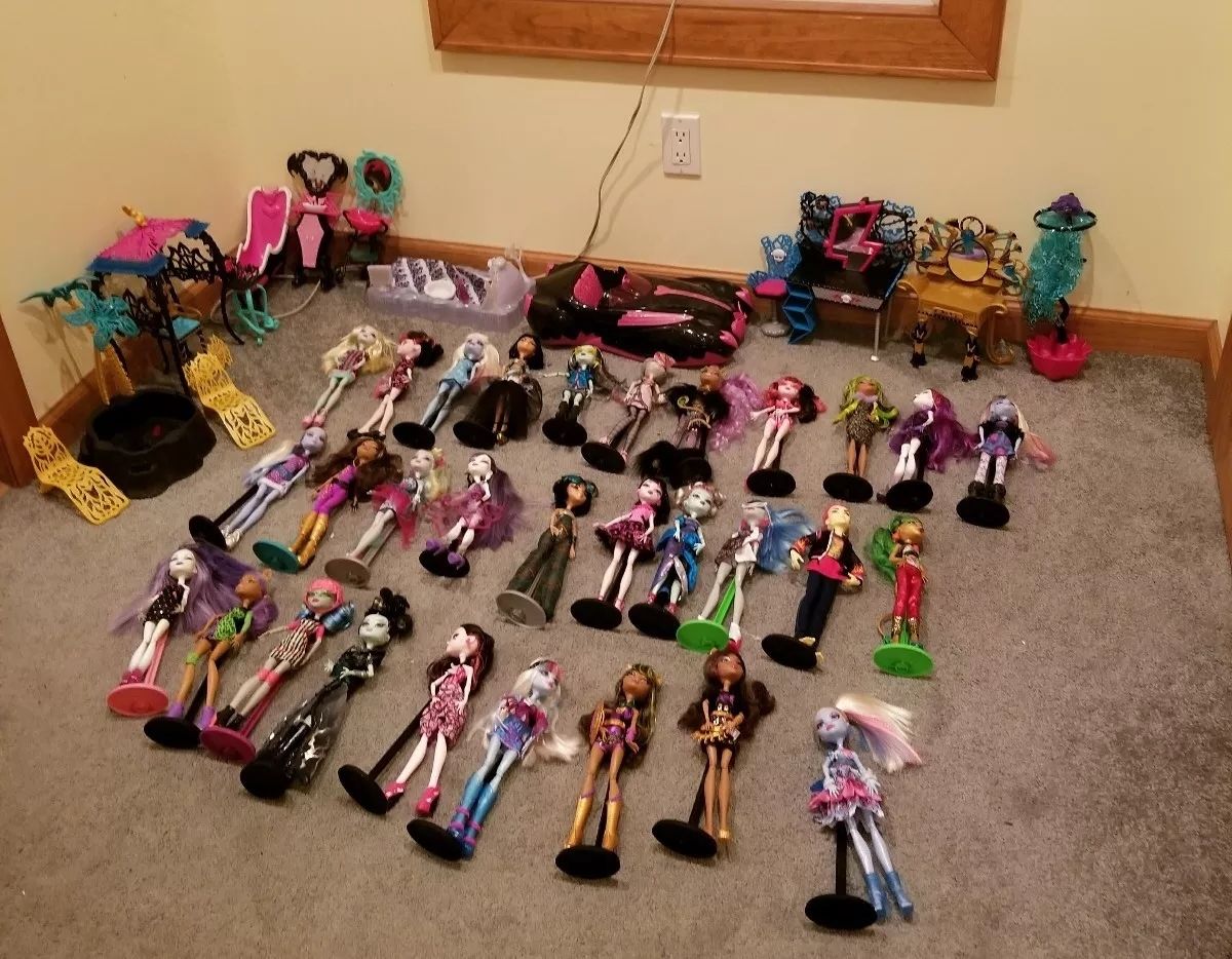 Les poupées Mattel : Un top 5 des objets de collection les plus chers sur eBay !